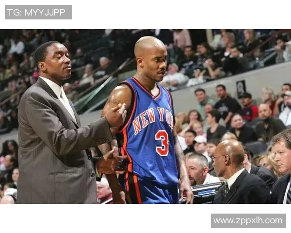 国王队与雷霆的激烈对决谁能在NBA赛场上笑到最后 国王队与雷霆的激烈对决谁能在NBA赛场上笑到最后